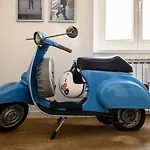 アパート Vespa